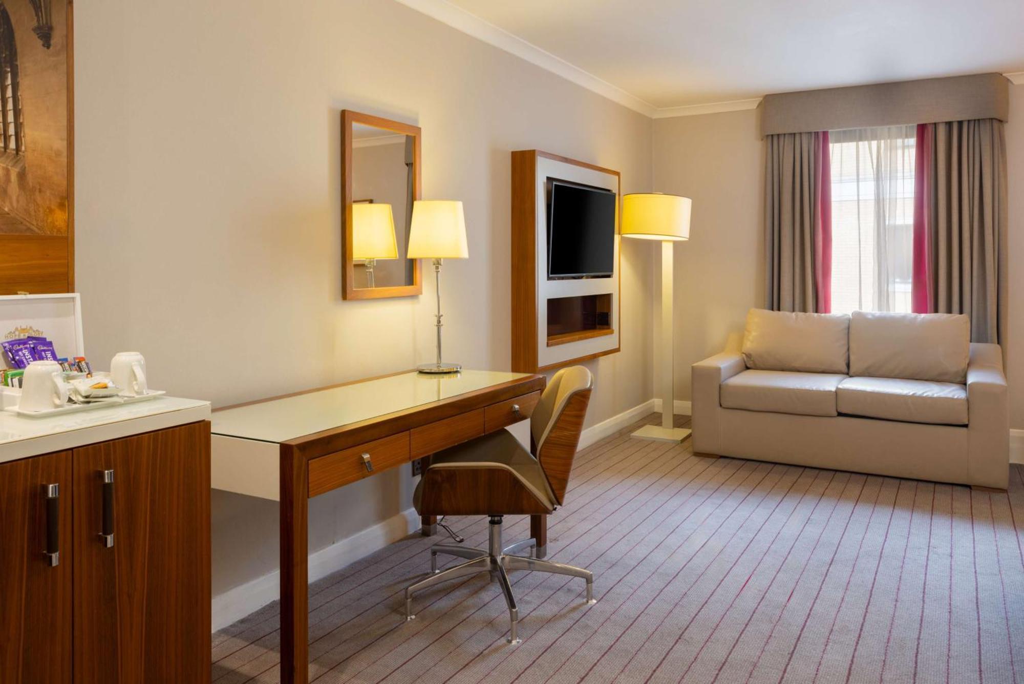 Hilton Cambridge City Centre Exterior photo